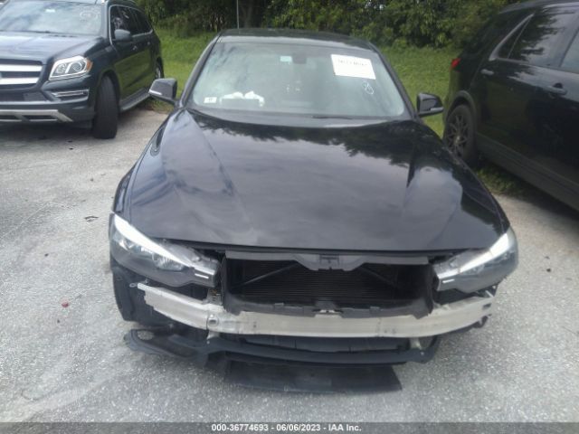 WBA3C3C57EF985119 BMW 3 Series 320i Xdrive