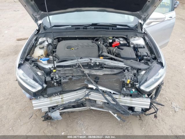 3FA6P0HD5FR294202 Ford FUSION SE