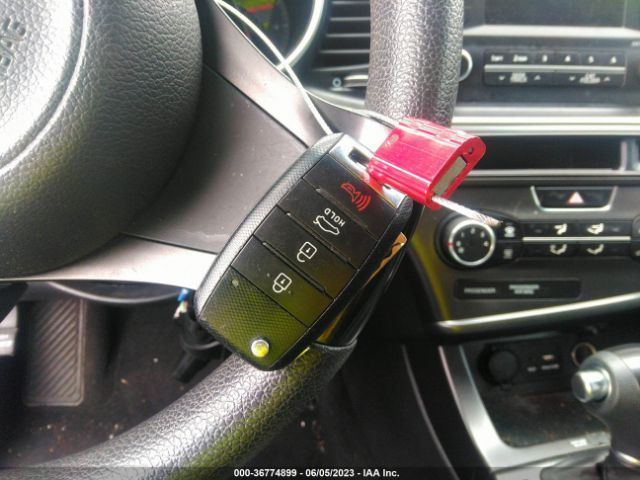 5XXGM4A79FG485235 KIA Optima Lx