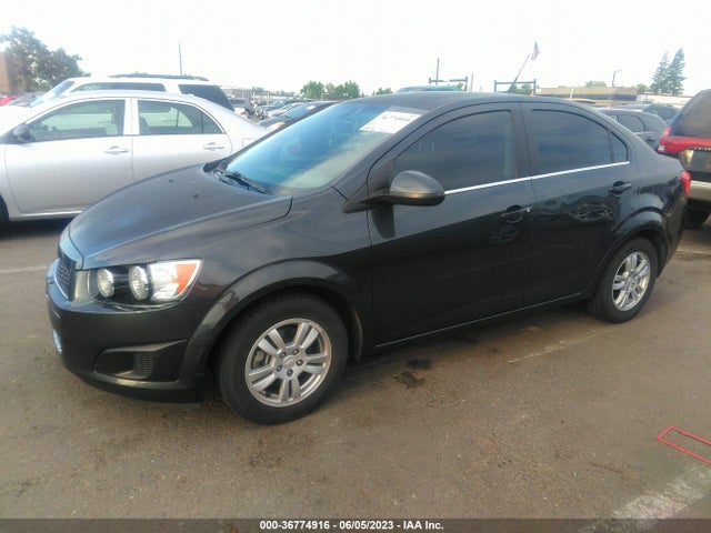 Chevrolet SONIC LT 2014 1G1JC5SH7E4236763 Image 2