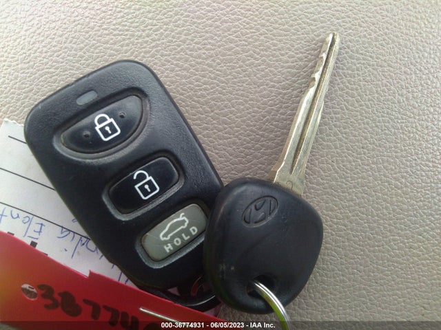 Hyundai ELANTRA SE 2017 5NPD84LF4HH124899 Image 3