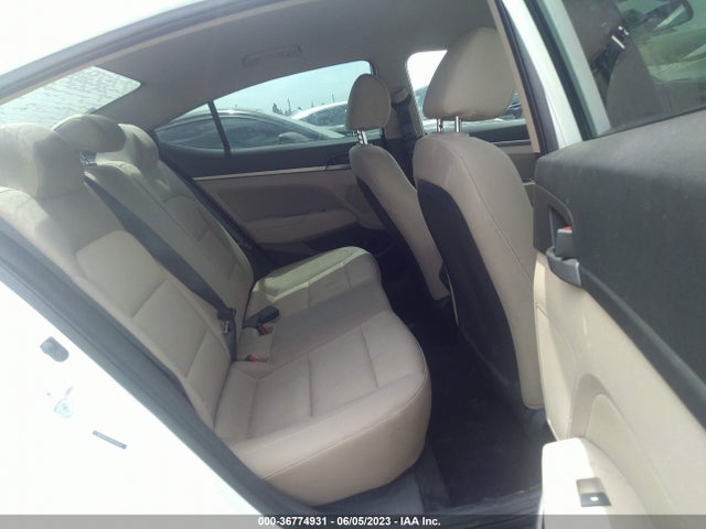 Hyundai ELANTRA SE 2017 5NPD84LF4HH124899 Image 9