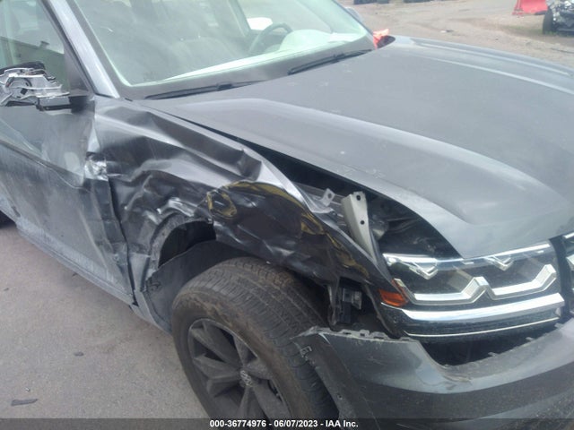 1V2KR2CA0JC574403 Volkswagen Atlas 3.6l V6 Se