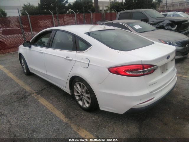 3FA6P0HD6KR175066 Ford FUSION SE