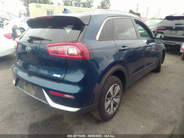 KNDCC3LC1K5338847 KIA NIRO EX