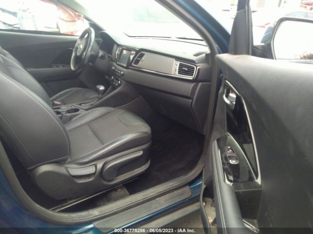 KNDCC3LC1K5338847 KIA NIRO EX