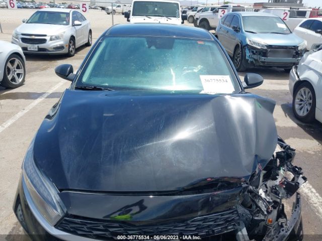 3KPF24AD4PE537663 KIA FORTE LX
