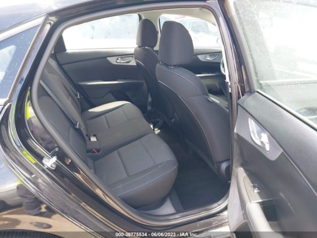 3KPF24AD4PE537663 KIA FORTE LX