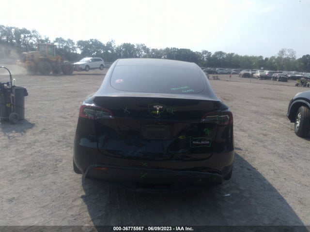 Tesla Model Y Performance 2022 7SAYGDEFXNF319887 Image 8