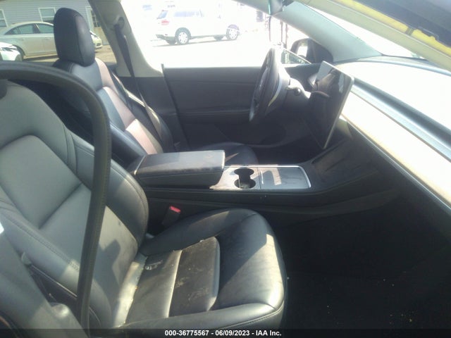 Tesla Model Y Performance 2022 7SAYGDEFXNF319887 Image 13