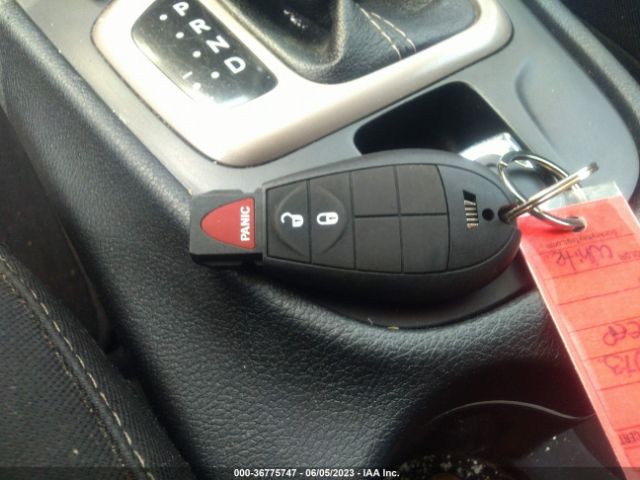 1C4PJLCB9EW123312 Jeep Cherokee Latitude
