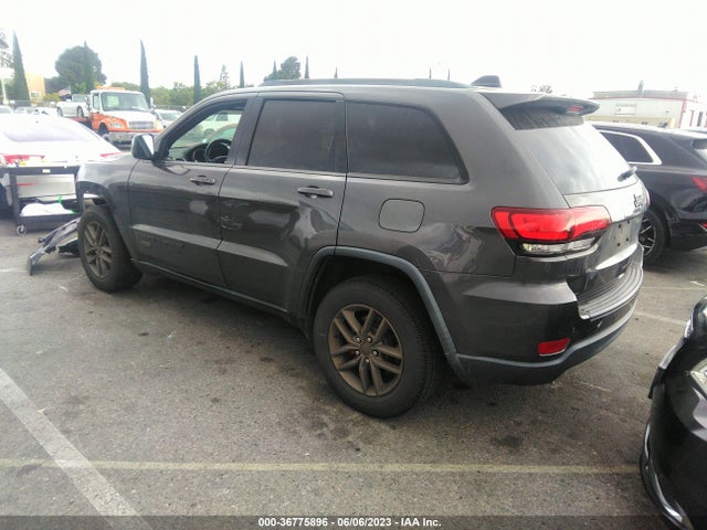 1C4RJEAG5GC345014 Jeep Grand Cherokee 75th Anniversary