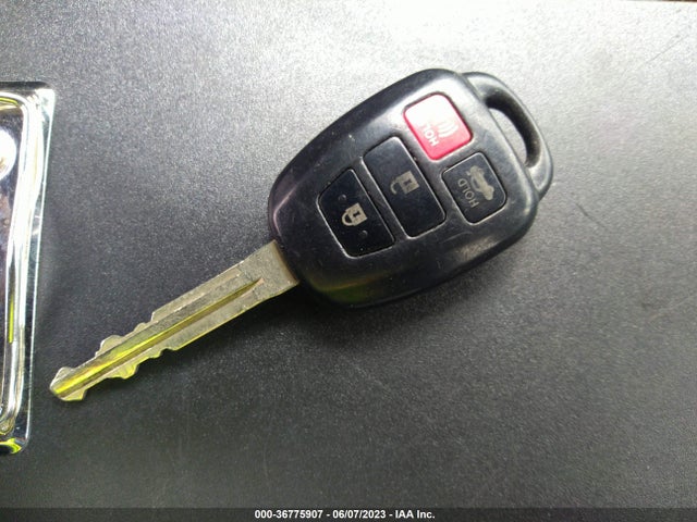 2015 TOYOTA COROLLA L/LE/S/S PLUS/LE PLUS VIN: 5YFBURHEXFP287766