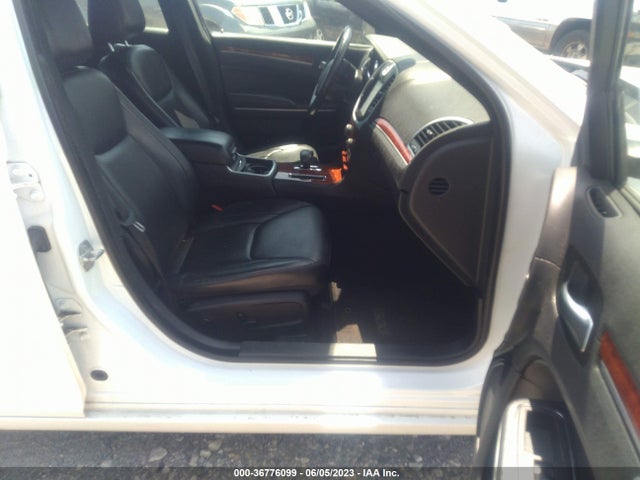 Chrysler 300 2014 2C3CCAAG8EH222363 Image 6