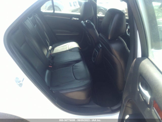 Chrysler 300 2014 2C3CCAAG8EH222363 Image 9