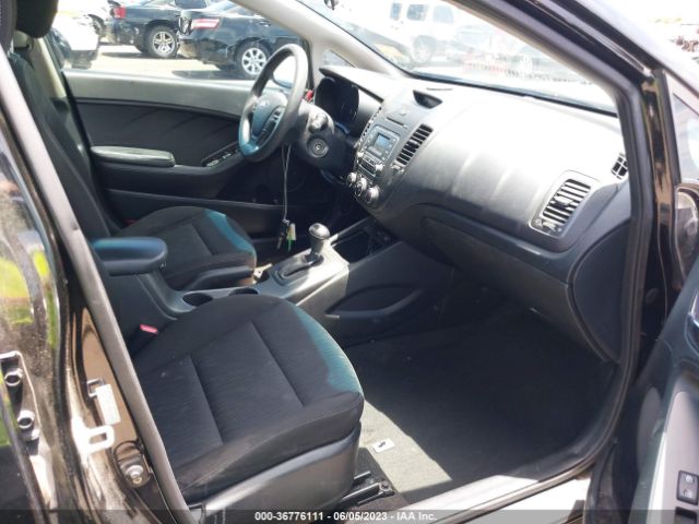 KNAFK4A61G5616301 KIA FORTE LX