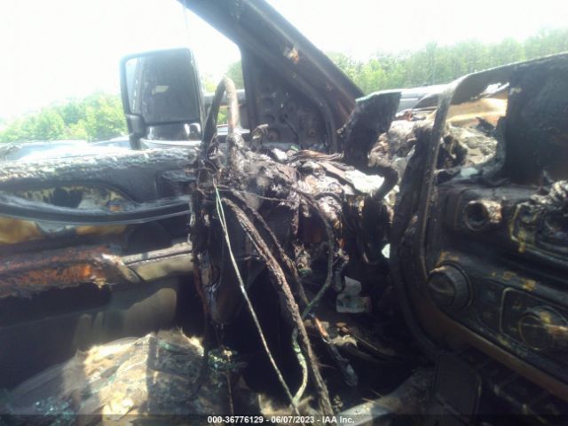 1GT120E89FF144035 GMC Sierra 2500hd Denali