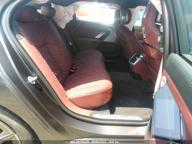 2023 BMW 7 Series, VIN: WBA33EJ07PCM76137