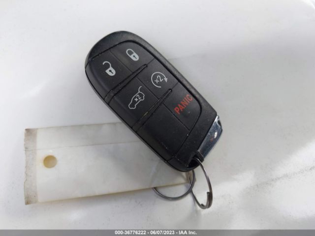 3C4NJDCB1JT143728 Jeep Compass Limited