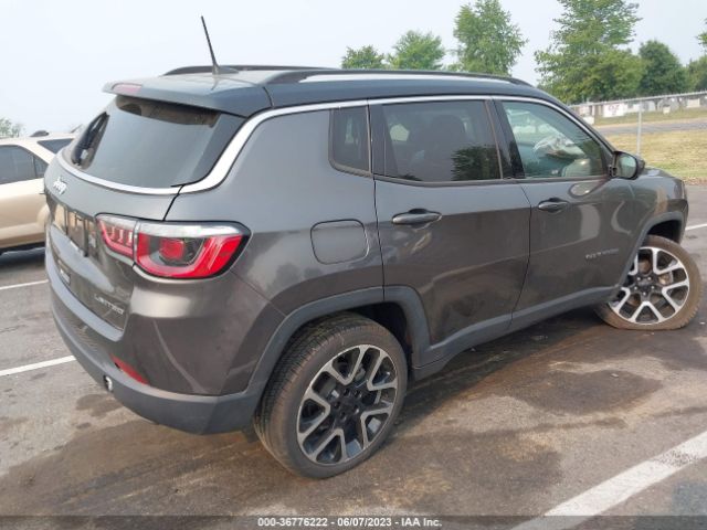 3C4NJDCB1JT143728 Jeep Compass Limited