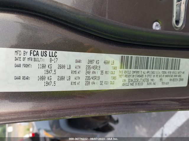 3C4NJDCB1JT143728 Jeep Compass Limited