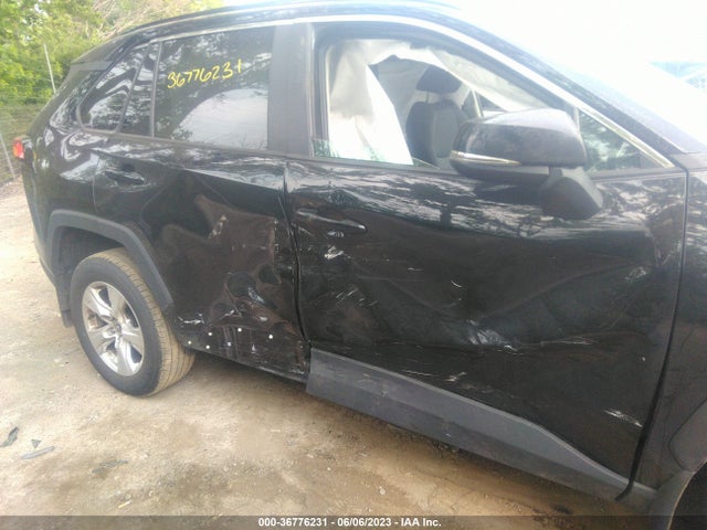 2021 TOYOTA RAV4 XLE VIN: 2T3P1RFV6MC227991