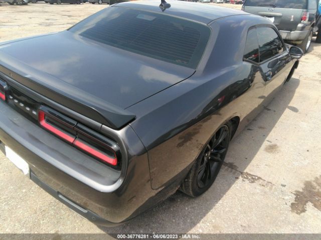 2C3CDZAG8HH509038 Dodge Challenger Sxt Plus