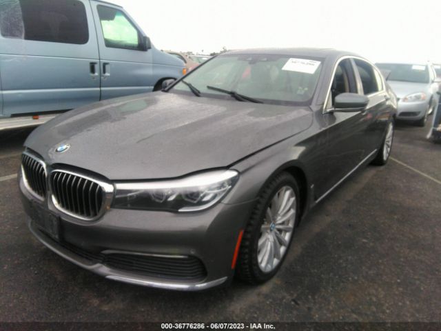 WBA7E2C58KB454536 BMW 7 Series 740i