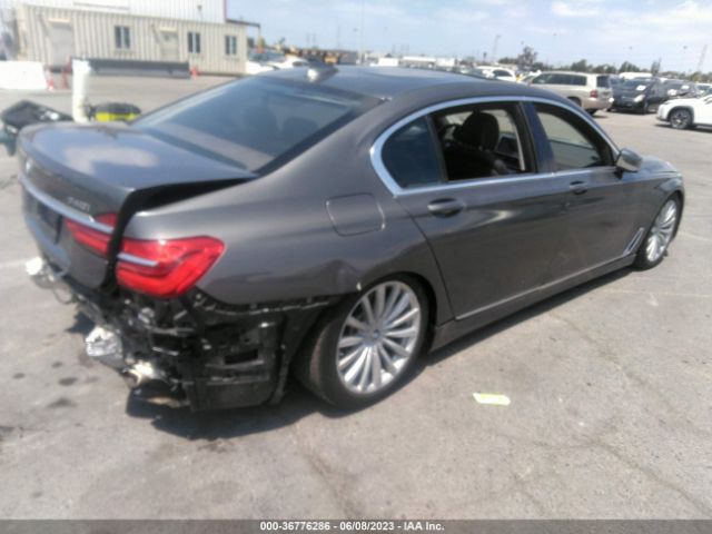 WBA7E2C58KB454536 BMW 7 Series 740i