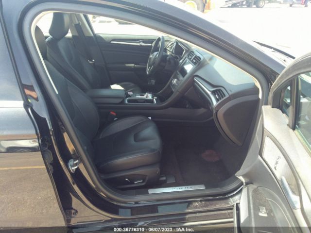 3FA6P0D91LR136999 Ford Fusion Titanium