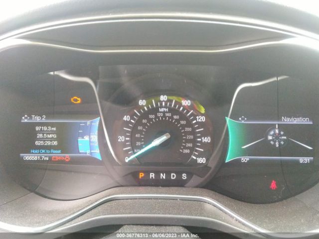 3FA6P0HD1HR269302 Ford FUSION SE