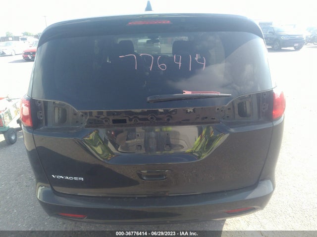 2022 Chrysler Voyager, VIN: 2C4RC1CG5NR227033