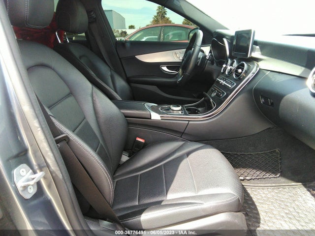 55SWF4JB1JU271621 Mercedes-Benz C-class C 300