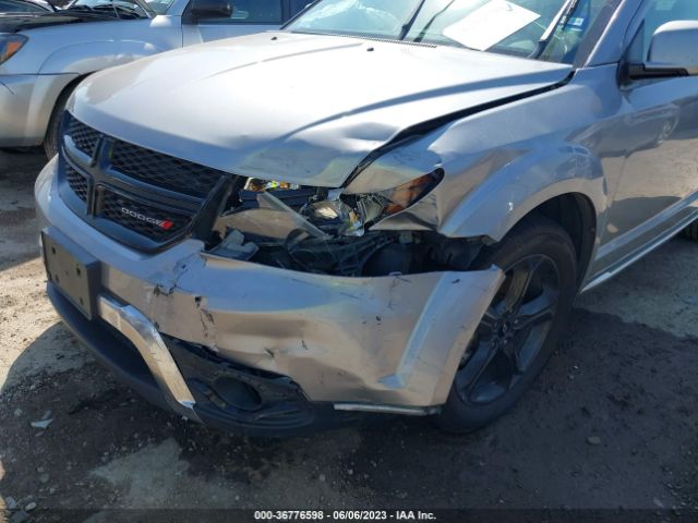 3C4PDCGG6JT335484 Dodge Journey Crossroad
