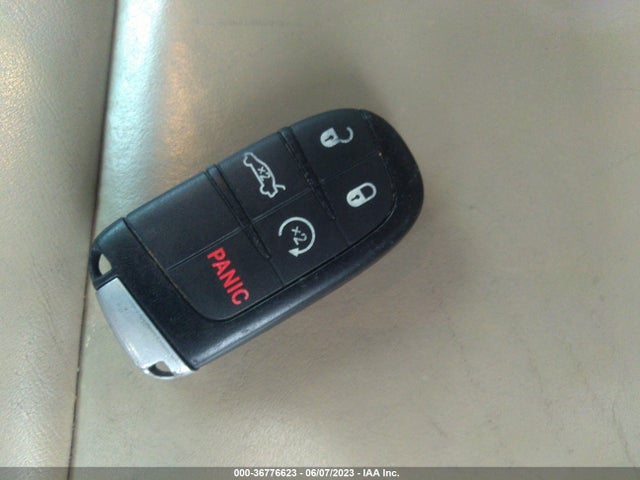 Chrysler 300 2014 2C3CCARG3EH381716 Image 11