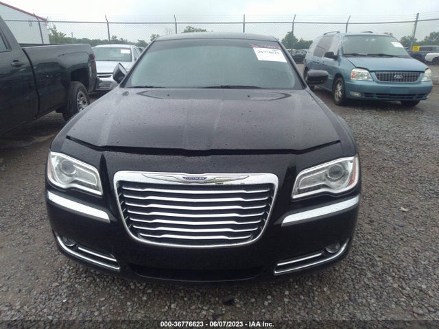 Chrysler 300 2014 2C3CCARG3EH381716 Image 6