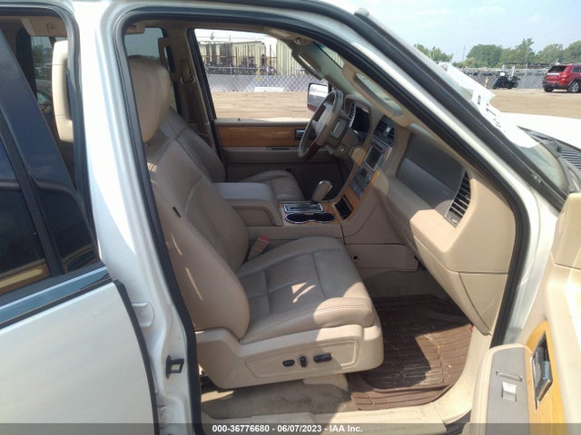 2008 LINCOLN NAVIGATOR VIN: 5LMFU27548LJ09334
