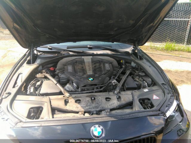 WBAKP9C54FD979777 BMW 5 Series 550i Xdrive