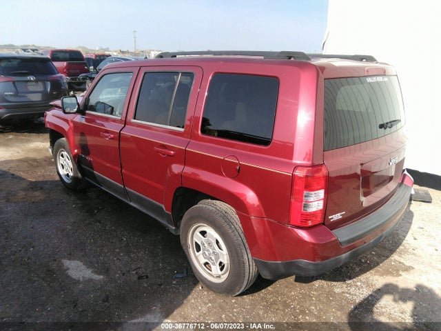 1C4NJPBAXED504900 Jeep Patriot Sport/altitude