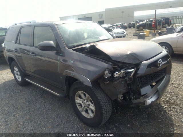Toyota 4RUNNER SR5 2017 JTEZU5JRXH5158975 Image 7