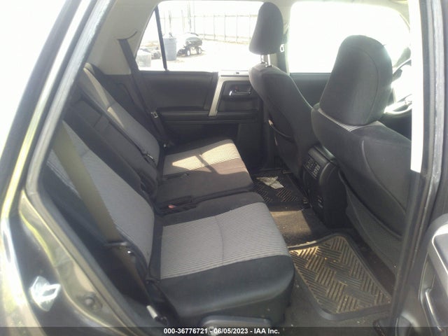 Toyota 4RUNNER SR5 2017 JTEZU5JRXH5158975 Image 9