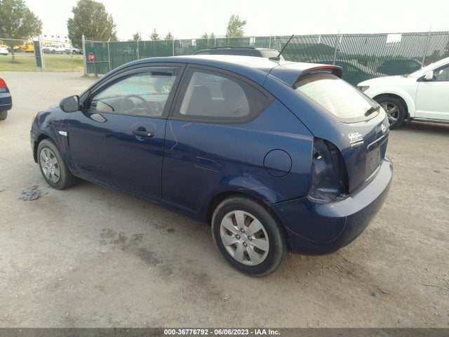 2011 HYUNDAI ACCENT GS VIN: KMHCM3AC7BU187305