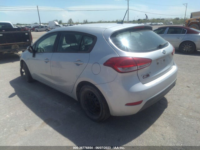 KIA Forte5 Lx 2017 KNAFK5A82H5708896 Image 5