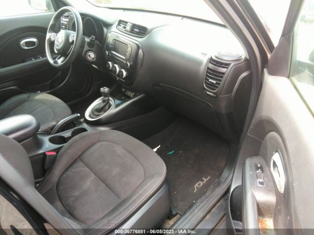 KNDJN2A22J7890267 KIA Soul Base