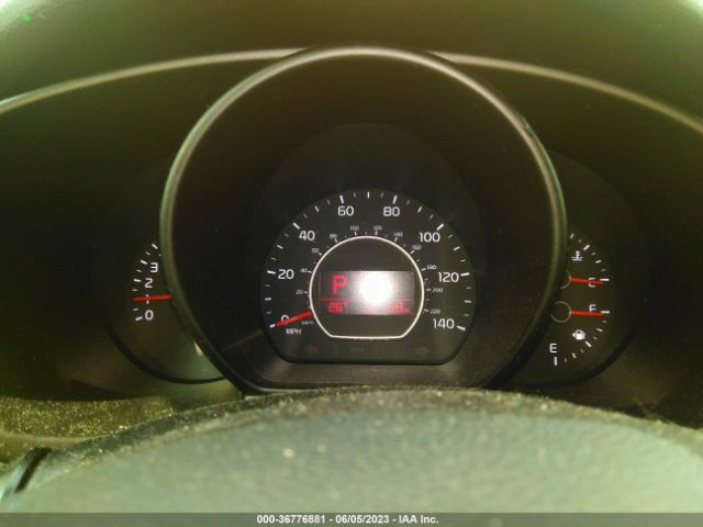 KNDJN2A22J7890267 KIA Soul Base