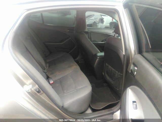 KIA Optima Lx 2015 5XXGM4A73FG494657 Image 9