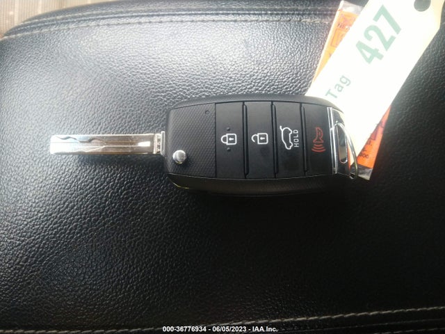 2018 KIA SPORTAGE LX VIN: KNDPM3AC4J7384547