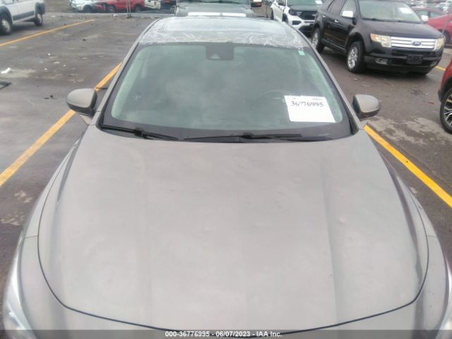 1G4ZR5SS8HU173788 Buick Lacrosse Premium