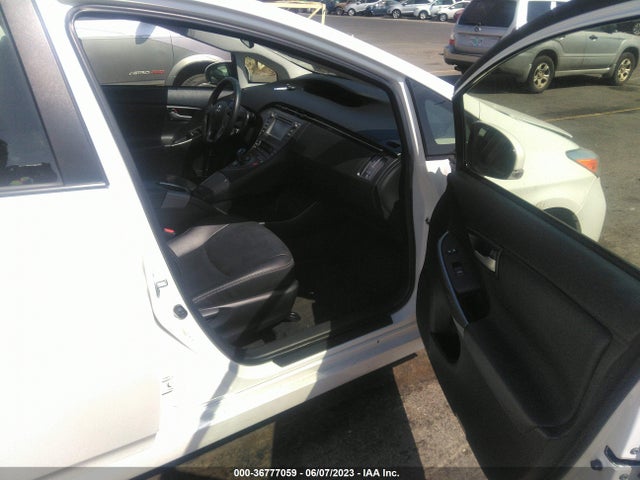 Toyota Prius Four 2015 JTDKN3DU7F0429914 Image 6