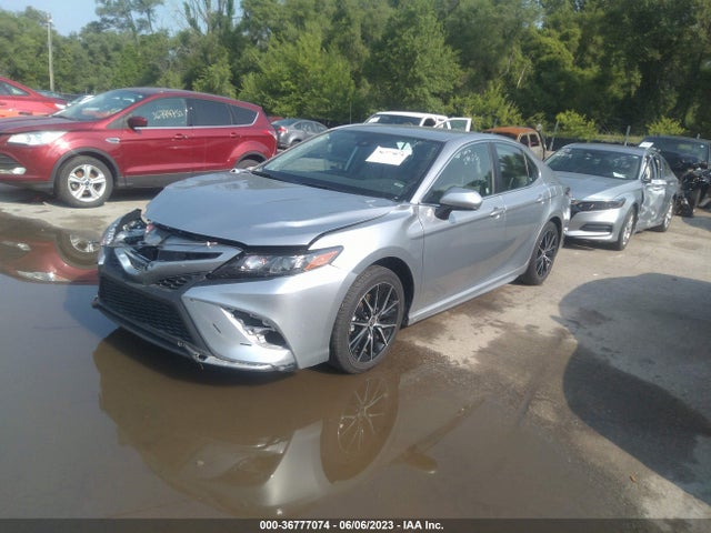 Toyota CAMRY SE 2022 4T1G11AK3NU703217 Image 2